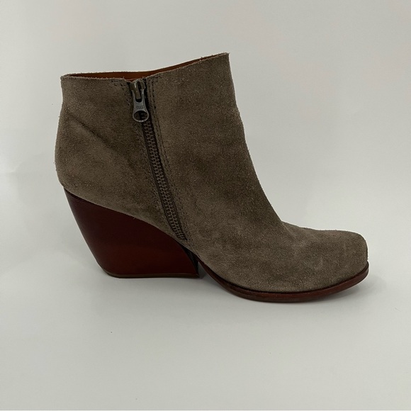 Kork Ease 7.5 Natalya Booties wedge Suede Taupe 0390 medium tan - Picture 4 of 12